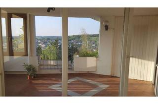 Wohnung kaufen in 75239 Eisingen, Von privat: Familienfreundliche und helle 4,5-Zimmer-Wohnung im 7. OG in Eisingen