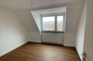 Wohnung mieten in Sanderring, 97070 Würzburg, Helle 3-Zi.-Wohnung im Dachgeschoss