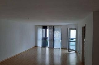 Wohnung mieten in Friedrich-Ebert-Str. 49, 65795 Hattersheim, Schöne, helle 3-Raum-Wohnung in Hessen - Hattersheim am Main