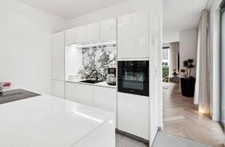 Villa kaufen in 65232 Taunusstein, Exklusive Doppelvilla mit hochwertiger Innenausstattung in Taunusstein