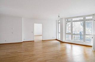 Wohnung kaufen in Alfred-Kowalke-Str. 14, 10315 Berlin, Berlin - Provisionsfreie 140 m² Eigentumswohnung mit Südbalkon & Tiefgarage in Berlin-Friedrichsfelde