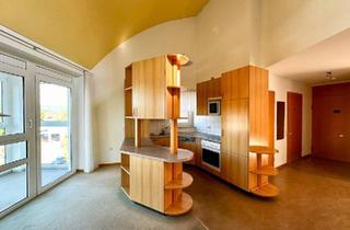 Wohnung kaufen in 73614 Schorndorf, Schorndorf - Attraktive 2-Zimmer Senioren-Wohnung mit Wohnküche & Wintergarten