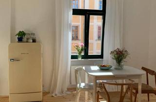 Wohnung kaufen in 01097 Dresden, Dresden - Wunderschöne sanierte 2 Zimmerwohnung - zentral im Hechtviertel