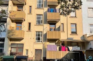 Wohnung kaufen in 76133 Karlsruhe, Karlsruhe - 4 Zi. Altbauwohnung EG, Karlsruhe -Mühlburg