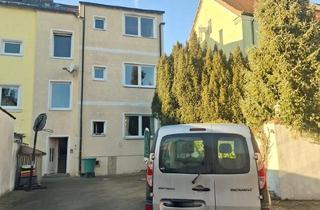 Wohnung kaufen in 92637 Weiden, Weiden in der Oberpfalz - Eigentumswohnung 1. OG