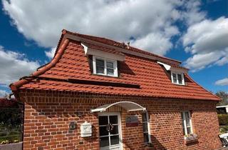 Einfamilienhaus kaufen in 17153 Stavenhagen, Stavenhagen - Einfamilienhaus, schicke Kapitalanlage in Ostseenähe