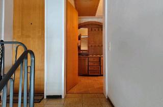 Wohnung kaufen in 73614 Schorndorf, Schorndorf - Dachgeschoss Wohnung 79m² in perfekter Lage