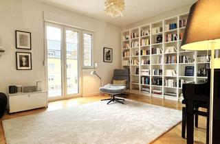 Wohnung kaufen in 69121 Handschuhsheim, Charmante Altbauwohnung in modernisiertem 3-Familienhaus zentral in Handschuhsheim - freiwerdend !