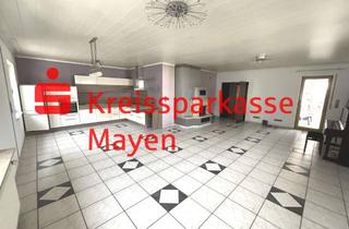 Wohnung kaufen in 56626 Andernach, Hier können Sie sofort einziehen. ETW mit Einbauküche, Kamin & Balkon.