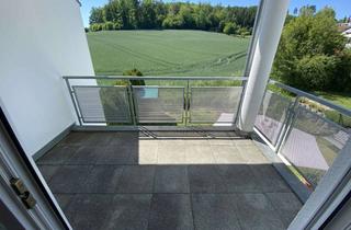 Wohnung mieten in Sauerbachstraße 99/1, 73430 Aalen, Blick ins Grüne: 4-Raum-Maisonette-Wohnung mit zwei Terrassen und Studio