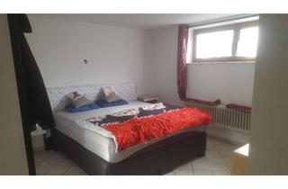 Wohnung mieten in Lorenzweg, 91734 Mitteleschenbach, Gepflegte 3-Zimmer-Wohnung mit Stellplatz in Mitteleschenbach