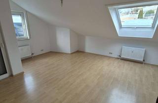 Wohnung mieten in 75203 Königsbach-Stein, Helle 2-Zimmer-Wohnung mit Balkon im 1. OG in Königsbach-Stein