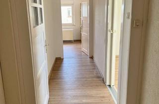 Wohnung mieten in 96103 Hallstadt, Helle 3-Zimmer Dachgeschosswohnung in Hallstadt