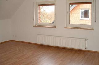 Wohnung mieten in 33415 Verl, Vollständig renovierte DG-Wohnung mit zwei Zimmern, Balkon und Garage in Verl-Sürenheide