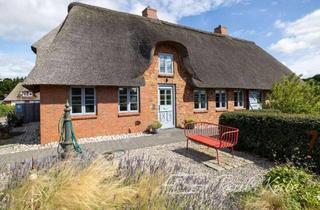 Haus kaufen in Dörpsstraat 30, 25821 Almdorf, Reetdachaus von 1861 - kernsaniertes* Juwel mit Stil (Klasse A+), Erweiterung möglich