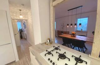 Haus kaufen in Schönberger Strasse 22, 61476 Kronberg, Hochwertiges Gebäudensemble bestehend aus 2 EFH in Stadtmitte Kronberg/Oberhöchstadt