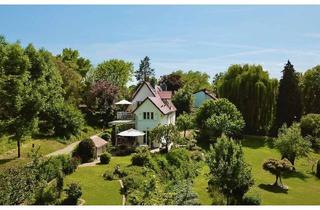 Einfamilienhaus kaufen in 61381 Friedrichsdorf, Liebevoll saniertes Einfamilienhaus mit Traumgarten in unverbaubarer, naturnaher Wohnlage
