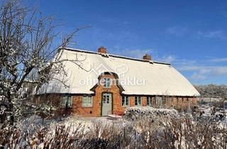 Haus kaufen in Dörpsstraat 30, 25821 Almdorf, Reetdachaus von 1861 – kernsaniert mit Stil (Klasse A+), Erweiterung möglich