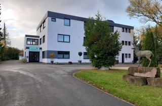 Praxen mieten in 32107 Bad Salzuflen, Renovierte Praxis-, Kanzleiräume in Bad Salzuflen OT