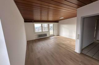 Wohnung mieten in 88250 Weingarten, Helle 3-Zimmer-Wohnung mit Balkon, zentrale Lage in Weingarten