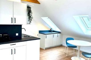 Wohnung mieten in Tiergartenstr. 20B, 30559 Kirchrode, Neu: Möblierte Studio-Maisonette mit Balkon & Garten, zentraler Anbindung & EBK