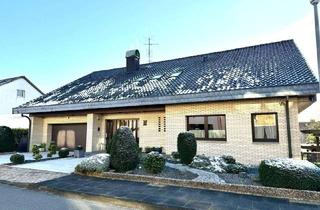 Villa kaufen in Am Eggeberg, 32825 Blomberg, Großes Repräsentatives Einfamilienhaus - Villa - TOP - Ohne Makler !