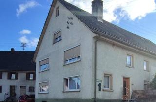 Haus kaufen in 72505 Krauchenwies, Krauchenwies - Landwirtschaftliches Wohnhaus mit Stall und Scheune