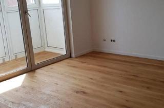 Wohnung mieten in Frankenstraße 91, 90461 Nürnberg, Nürnberg - 2-Zimmer-Wohnung (mit Wintergarten und Tiefgaragenstellplatz)