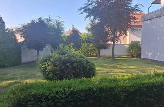 Wohnung kaufen in Friedrich-Ebert-Str. 21c, 95448 Hammerstatt, Schönes 2-Zi.-Apartment im EG des gepflegten Dürerhofes in Bayreuth