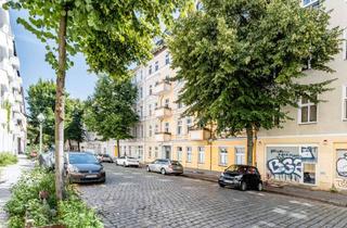 Wohnung kaufen in Schöneweider Strasse, 12055 Neukölln, ⭐⭐⭐ Empty & Available for immediate move-in. Charming 2 room apartment in Böhmisch Rixdorf