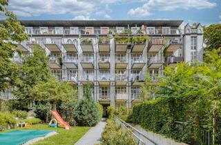 Loft kaufen in Boxhagener Straße, 10245 Friedrichshain, ⭐⭐⭐ BOX111 - Wonderfully spacious 1 Bedroom loft apartment with 2 terraces near Boxi