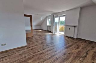 Wohnung kaufen in 91207 Lauf, Charmante 2-Zimmer-Wohnung mit Balkon und Stellplatz in Lauf-Rudolfshof