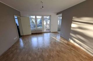 Wohnung mieten in 12203 Lichterfelde, Dachgeschosswohnung in Lichterfelde (Steglitz)