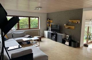 Wohnung mieten in Gluckstraße 21, 72581 Dettingen, Großzügige und helle Wohnung in einem 3-Familienhaus in Randlage Dettingen-Erms