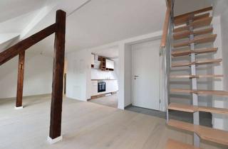 Wohnung mieten in Haupstraße 182, 75181 Eutingen, Super Aussicht - Hochklassig saniert - Dachgeschoss-Maisonette mit Terrasse und Garten