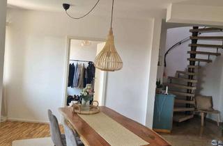 Wohnung mieten in 65207 Wiesbaden, Helle 3,5-Zimmer Wohnung mit Balkon in Wiesbaden-Südost