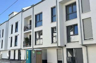 Wohnung mieten in 53721 Siegburg, Neuwertige 2-Zimmer Dachgeschosswohnung mit 2 Dachterrassen zentral in Siegburg