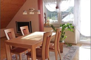 Wohnung mieten in Feldhofstraße, 73072 Donzdorf, Vollständig renovierte DG-Wohnung mit drei Zimmern sowie Balkon und EBK in Donzdorf