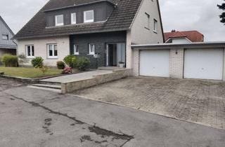 Wohnung mieten in Kiefernweg, 58708 Menden, 3-Zimmer Dachgeschosswohnung mit Balkon in Menden-Schwitten