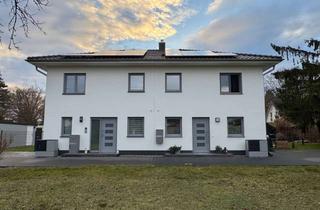 Haus kaufen in Schöneicher 44, 15370 Fredersdorf-Vogelsdorf, Doppelhaus zum günstigen Preis in Frederdorf.