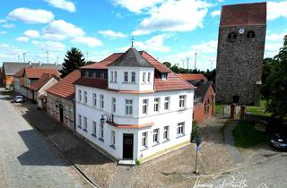 Haus kaufen in 83224 Grassau, Charmantes Anwesen mit Festsaal, Wintergartenund Turmzimmer