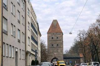 Anlageobjekt in 86152 Innenstadt, attraktives Mehrfamiliehaus mit Ausbaureserve und Wertsteigerungspotenzial in Augsburg-Innenstadt