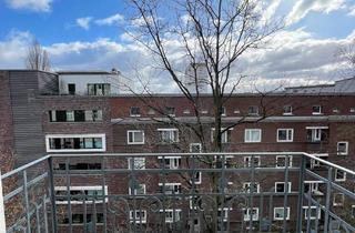 Wohnung kaufen in 22769 Altona-Nord, * Provisionsfrei * Helle 2-Zimmer-Altbauwohnung mit Weitblick über Altona-Nord