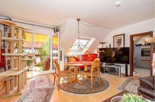 Wohnung kaufen in 12529 Schönefeld, Charmante Kapitalanlage: Dachgeschoss mit zuverlässigem Mieter