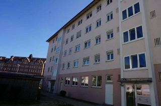 Wohnung kaufen in Bahnhofstraße 156, 78532 Tuttlingen, Der Kaufpreis machts ...solide vermietete 3 Zimmer-Wohnung in zentraler Lage in Tuttlingen !!