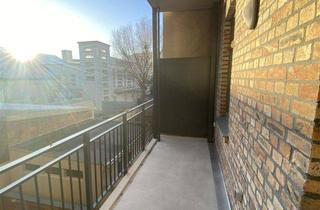 Wohnung mieten in Merseburger Strasse 102, 06110 Halle, Lutherviertel * tolle 3 Raum-Whg.* EBK* Parkett* helle Räume* Balkon* Bad mit Wanne* Zweitbezug