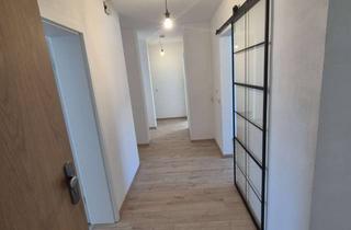 Wohnung kaufen in 83224 Grassau, Großzügige 4-Zimmer-Wohnung mit Balkon – provisionsfrei