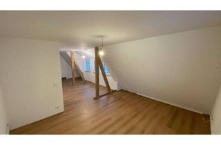 Wohnung mieten in 71394 Kernen, Vollsanierte Dachgeschosswohnung mit Blick in die Weinberge