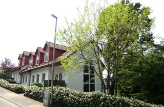 Wohnung mieten in 65779 Kelkheim, Super-Fernblick - einmalige Lage, exklusive 4-Zi-Maisontte mit sonniger Südwest-Terrasse & Balkon