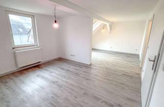 Wohnung mieten in 55494 Rheinböllen, Sofort verfügbar: Helle Drei Zimmer Dachgeschosswohnung in Rheinböllen